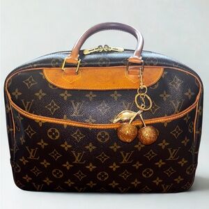 Louis Vuitton Deauville Monogram Canvas Vanity Travel Bag – Vintage 1980s + COA